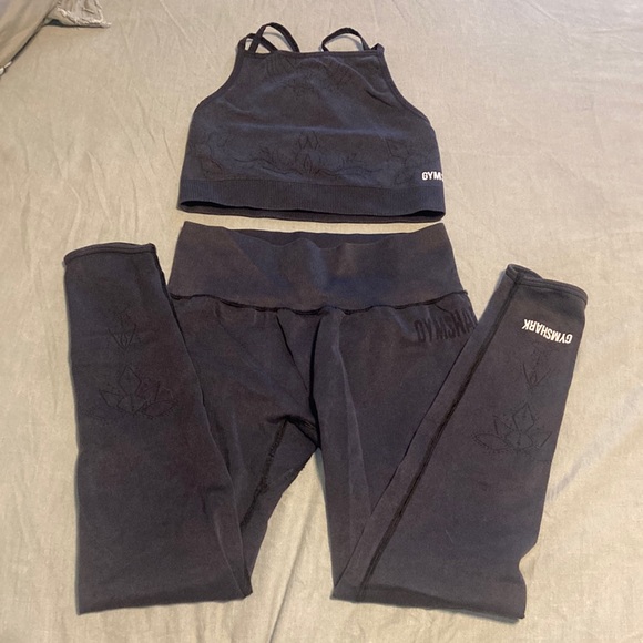 Gymshark Pants - Gymshark studio set